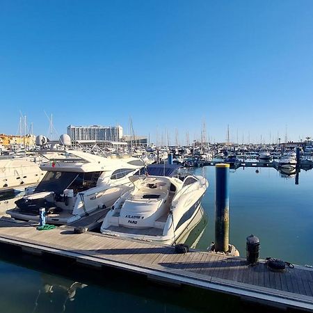 Marina Apartment Куартейра Екстериор снимка